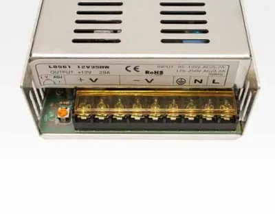 350W IP20 Netzteil 12VDC / 230VAC Output max. 29,2A -Ausstellungsstück mit kleinen Schönheitsfehler — Bild 2