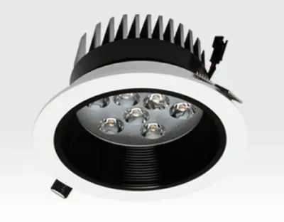 9W LED Einbau Spotleuchte weiß rund Warm Weiß / 2700-3200K 585lm 230VAC IP40 120Grad -Ausstellungsstück mit kleinen Schönheitsfehler — Bild 2