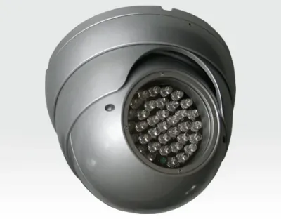 IR-LED Scheinwerfer Anti-Vandal 40m 15Grad IP68 12VDC / 36 IR-LEDs integr. Dämmerungsschalter